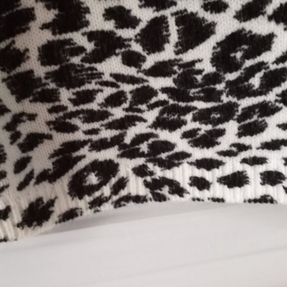 'JOSEPHINE CHAUS' XXL Animal design Vee neck Sweater EUC - Picture 5 of 11